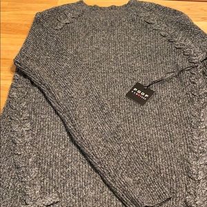 NWT POOF NY pullover gray and black sweater